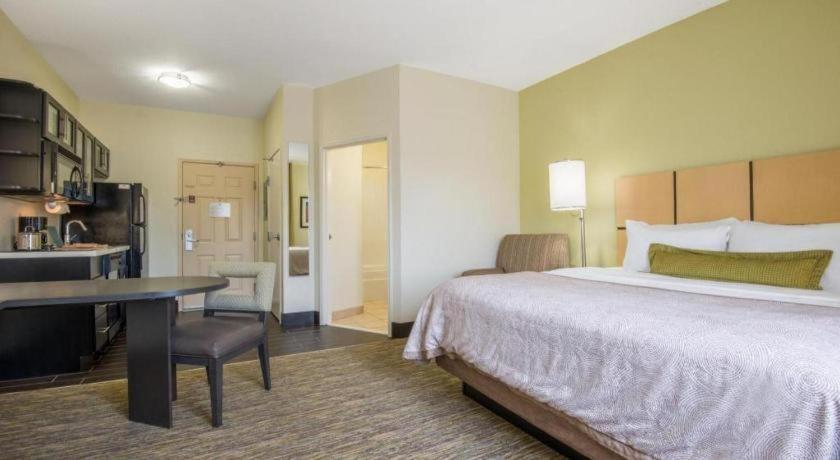 Candlewood Suites Jefferson City By Ihg Exterior photo