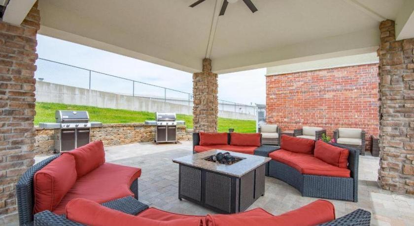 Candlewood Suites Jefferson City By Ihg Exterior photo