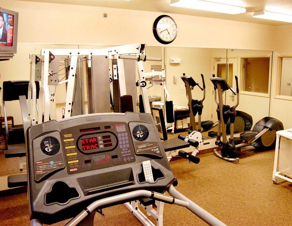 Candlewood Suites Jefferson City By Ihg Facilities photo